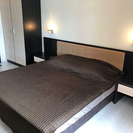Psb Apartments Hotel Heaven Slântsjev Brjag Eksteriør bilde